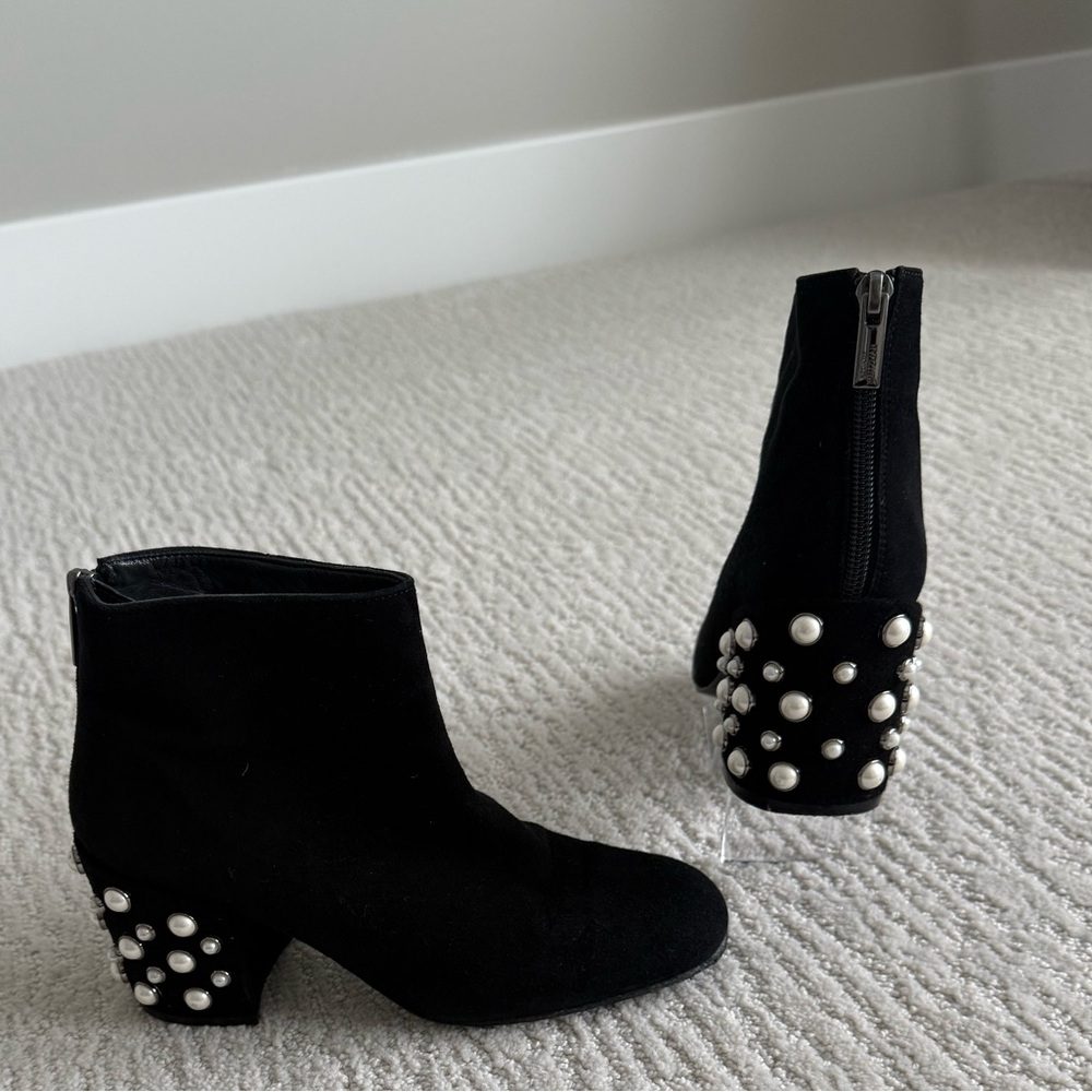 Stuart Weitzman Pearl Bacari Ankle Boot Bootie zip back size 6 $575